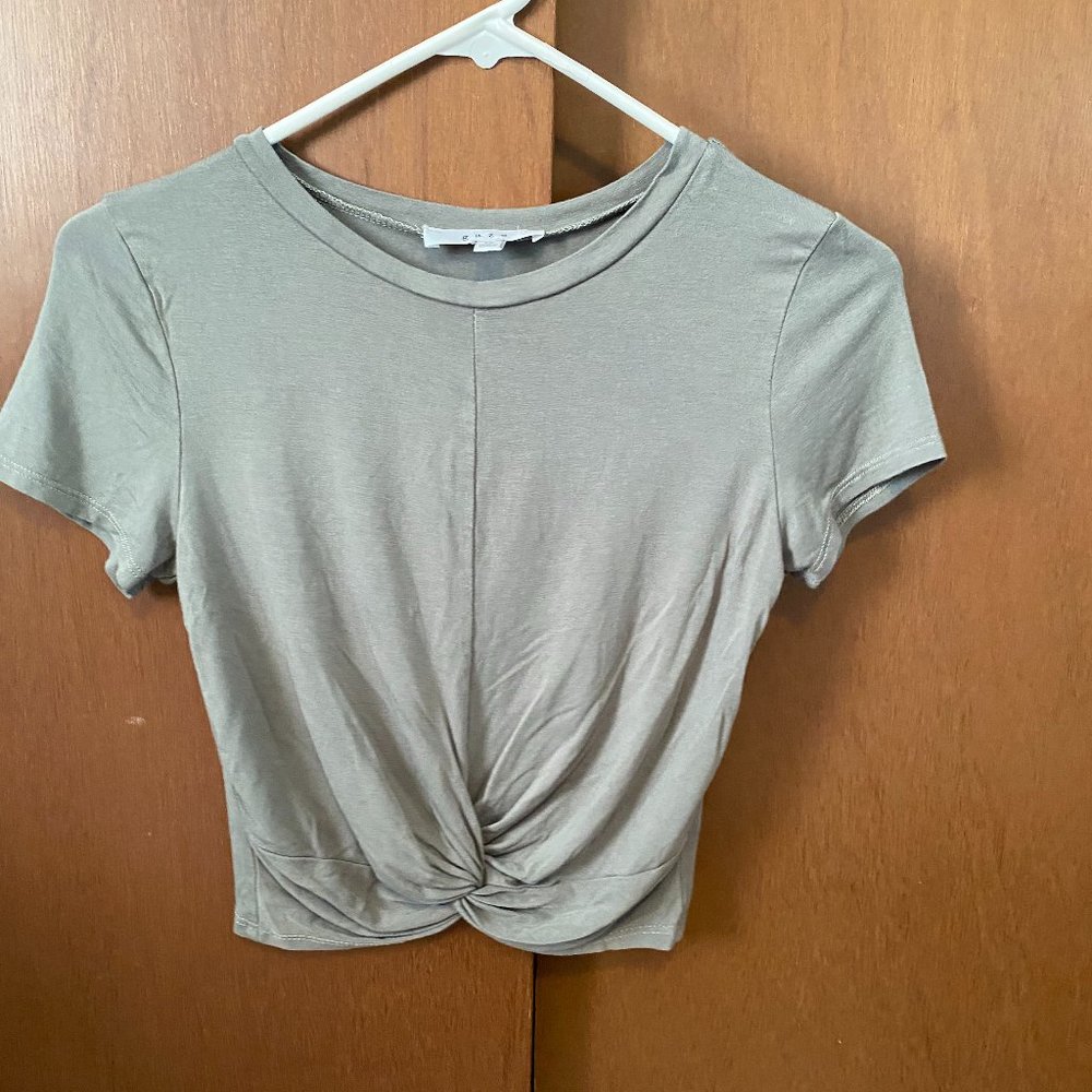 crop top